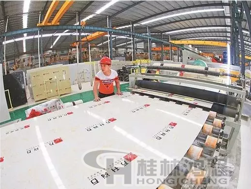 廣西平桂區建成人造崗石生產線47條 廣西平桂區建成人造崗石生產線47條